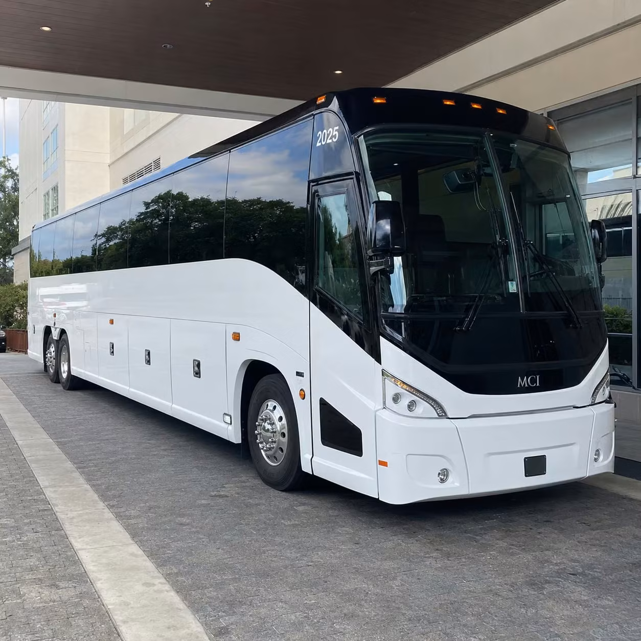 chesapeake charter bus rental fleet