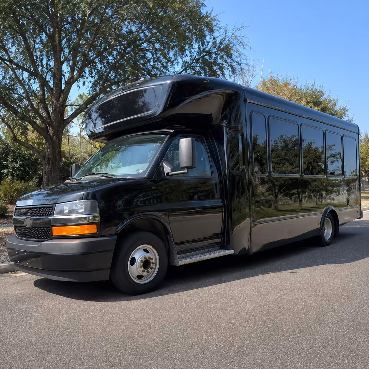 party buses make chesapeake prom night unforgettable before you even arrive